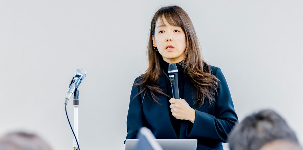 企業の生産性向上を実現する「人的資本投資」とは